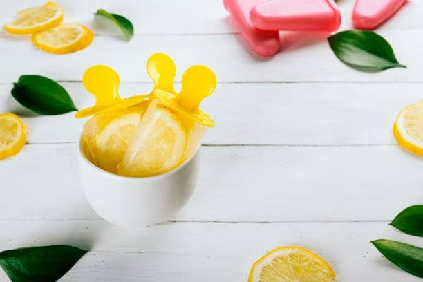 Wacky® Reusable Plastic Ice Pop Makers Set of 6 for Homemade Popsicles
